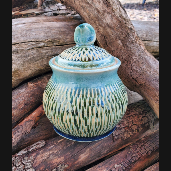 Ergonomic Sugar Bowl