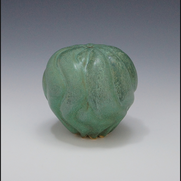 Waved Green Vessel