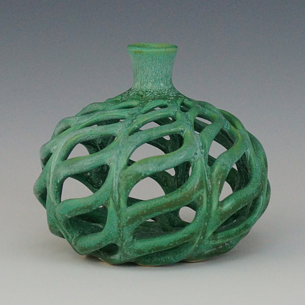 Heliz Vase 2
