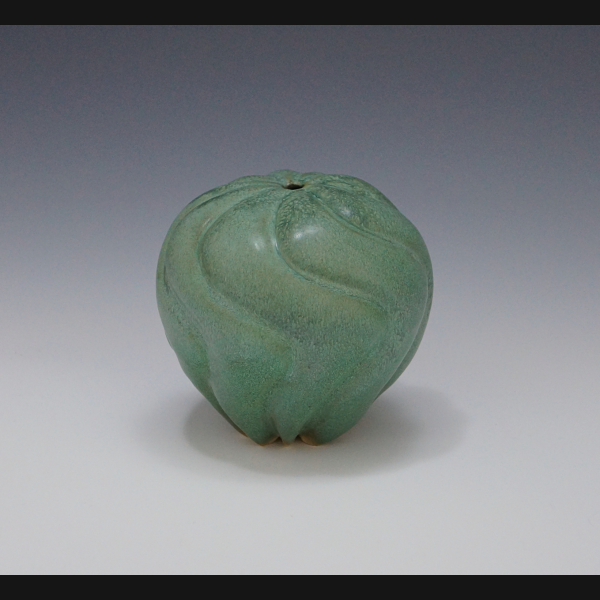 Waved Green Vessel