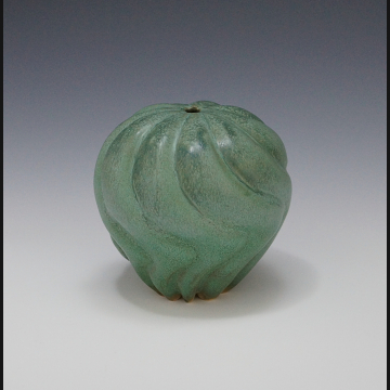 Waved Green Vessel