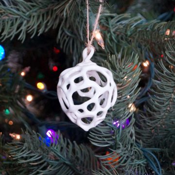 Ornament 11